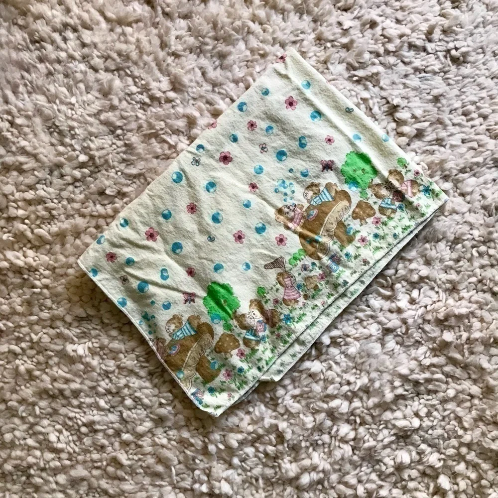 N/A baby blanket